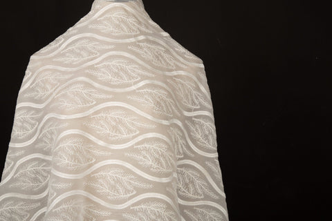 [Wind Rhythm Series] Wave & Fern Leaf Embroidered Organza Fabric | Modern Bridal Design